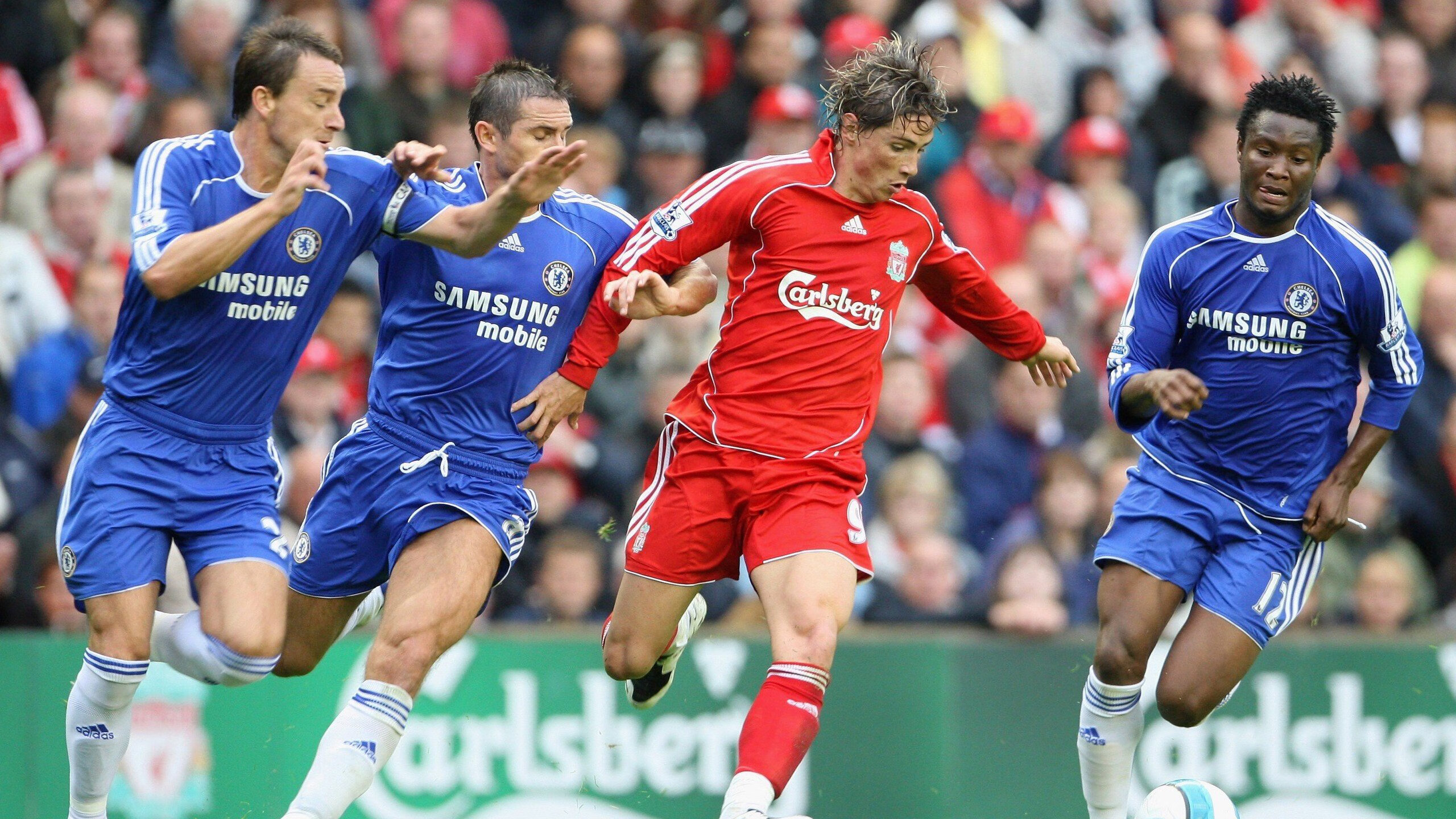 开云电竞赛事-西甲赛季中，豪门纷纷升级阵容，争夺联赛冠军，西甲豪门俱乐部